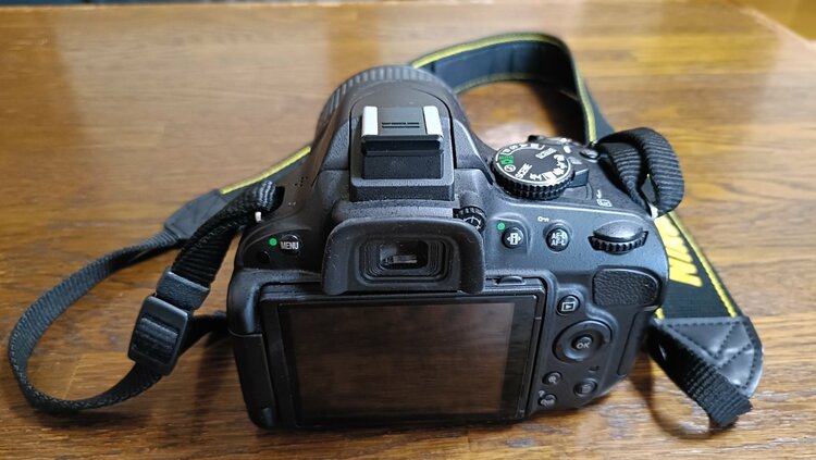 D5100（カメラ）の商品画像 - 査定依頼日：2026年5月10日 - 最高査定価格：12,100円