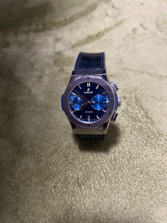 ウブロ クラシックフュージョン 521.NX.7170.LR（高級時計）の商品画像 - 査定依頼日：2025年8月18日 - 最高査定価格：720,000円