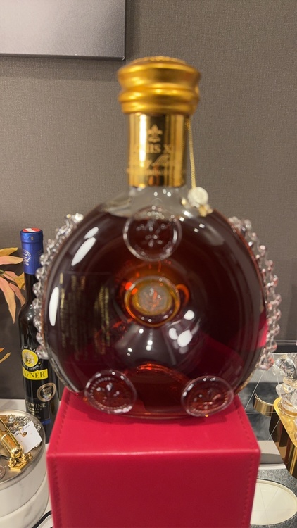ブランデー レミーマルタン （お酒）の商品画像 - 査定依頼日：2026年1月7日 - 最高査定価格：200,000円
