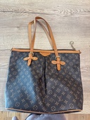 ルイヴィトン モノグラム （ブランドバッグ）の商品画像 - 査定依頼日：2026年1月12日 - 最高査定価格：150,000円