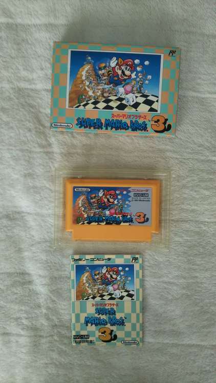 ファミコンソフト　スーパーマリオブラザーズ３（ゲーム機本体・ゲームソフト）の商品画像 - 査定依頼日：2023年11月6日 - 最高査定価格：3,000円