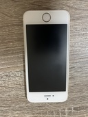 iPhoneSE初代（スマホ）の商品画像 - 査定依頼日：2022年3月2日 - 最高査定価格：4,200円