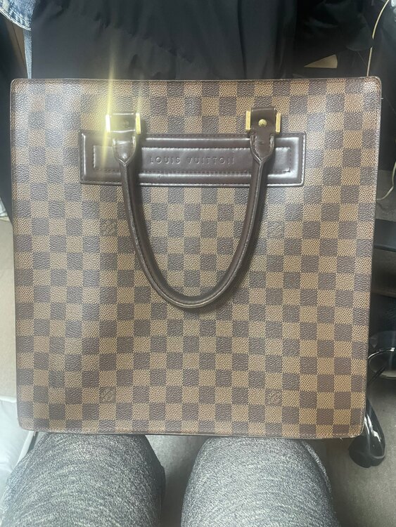 ルイヴィトン ダミエ （ブランドバッグ）の商品画像 - 査定依頼日：2025年4月6日 - 最高査定価格：50,000円