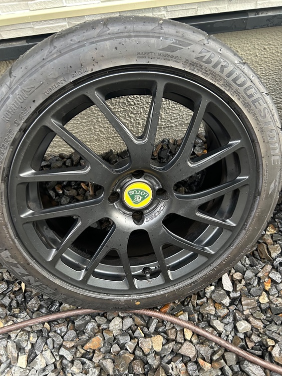 タイヤホイール　ロータスエリーゼ（カー用品）の商品画像 - 査定依頼日：2026年2月19日 - 最高査定価格：12,000円