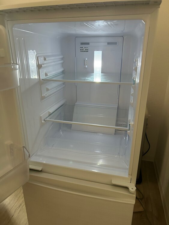 冷蔵庫（家電）の商品画像 - 査定依頼日：2025年5月12日 - 最高査定価格：2,000円