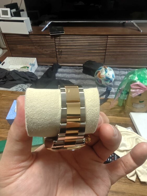 ロレックス デイトナ 116503（高級時計）の商品画像 - 査定依頼日：2026年1月28日 - 最高査定価格：3,350,000円