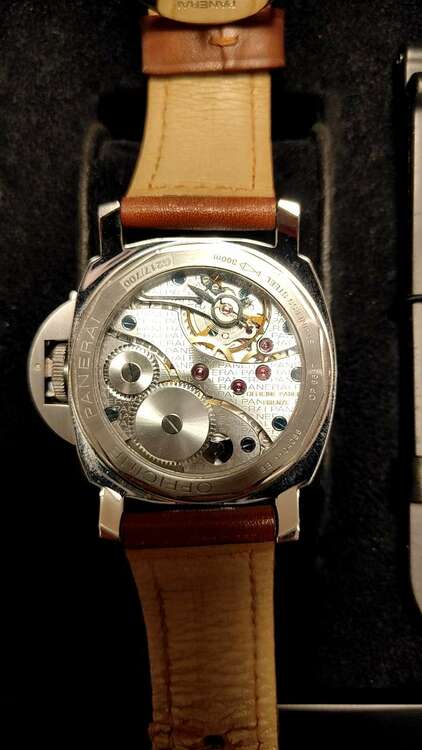 パネライ ルミノール PAM00113（高級時計）の商品画像 - 査定依頼日：2025年4月4日 - 最高査定価格：450,000円