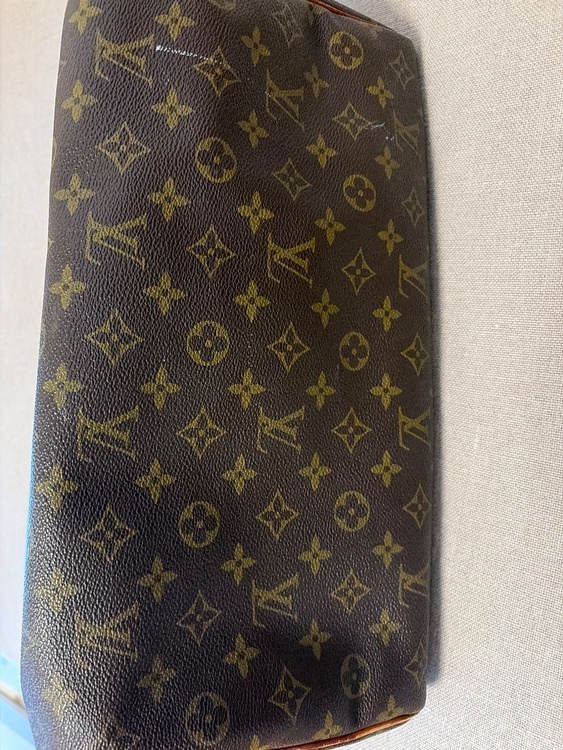 LOUIS VUITTON（ルイ・ヴィトン）モノグラム スピーディ40（ブランドバッグ）の商品画像 - 査定依頼日：2026年10月4日 - 最高査定価格：25,000円