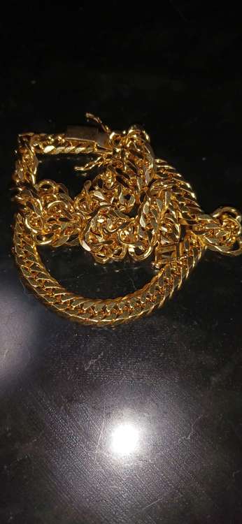 喜平k18ネックレス101グラム（金・貴金属）の商品画像 - 査定依頼日：2023年2月26日 - 最高査定価格：630,000円