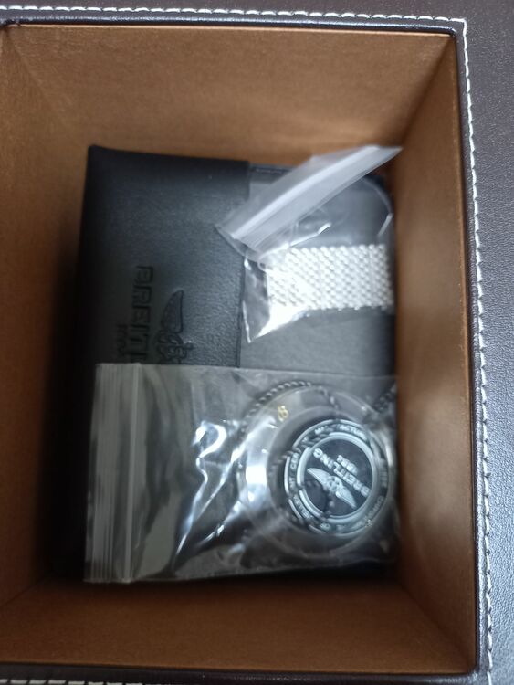 スーパーオーシャンヘリテージ（高級時計）の商品画像 - 査定依頼日：2025年11月23日 - 最高査定価格：400,000円