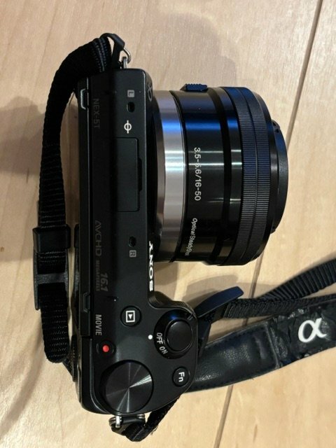 NEX-5T（カメラ）の商品画像 - 査定依頼日：2026年10月2日 - 最高査定価格：25,000円