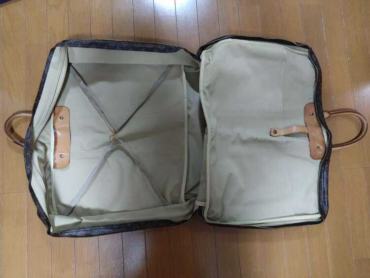 ルイヴィトン モノグラム （ブランドバッグ）の商品画像 - 査定依頼日：2025年5月22日 - 最高査定価格：20,000円