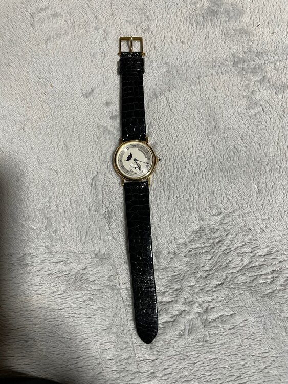 ブレゲ クラシック （高級時計）の商品画像 - 査定依頼日：2025年5月5日 - 最高査定価格：900,000円