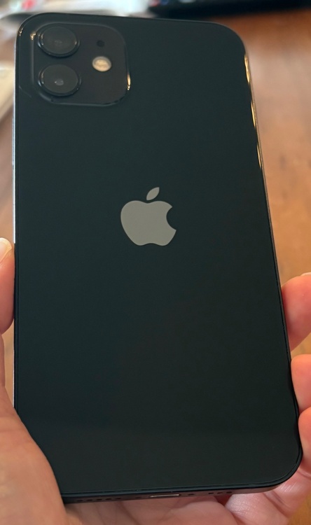 iPhone12 128GB ブラック 美品（スマホ）の商品画像 - 査定依頼日：2026年4月13日 - 最高査定価格：29,000円