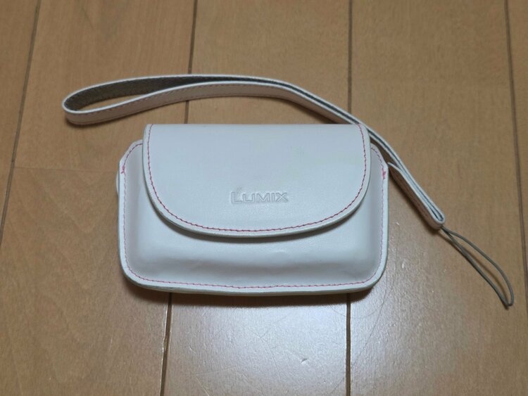 LUMIX FX35（カメラ）の商品画像 - 査定依頼日：2026年9月15日 - 最高査定価格：100,000円