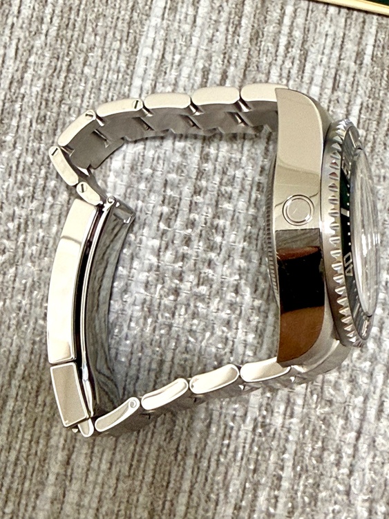 ロレックス シードゥエラー 136660（高級時計）の商品画像 - 査定依頼日：2026年3月14日 - 最高査定価格：2,280,000円