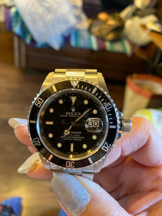 ロレックス サブマリーナー （高級時計）の商品画像 - 査定依頼日：2025年1月6日 - 最高査定価格：1,300,000円