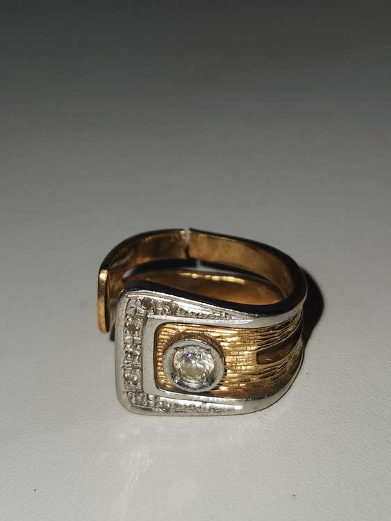 ゴールド&プラチナのリング（金・貴金属）の商品画像 - 査定依頼日：2025年1月16日 - 最高査定価格：90,000円