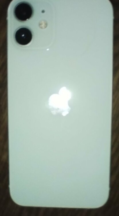 iPhone iPhone 12 mini 128GB docomo（スマホ）の商品画像 - 査定依頼日：2026年7月18日 - 最高査定価格：21,000円