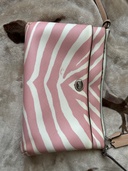 その他 コーチ （ブランドバッグ）の商品画像 - 査定依頼日：2026年4月11日 - 最高査定価格：1,500円