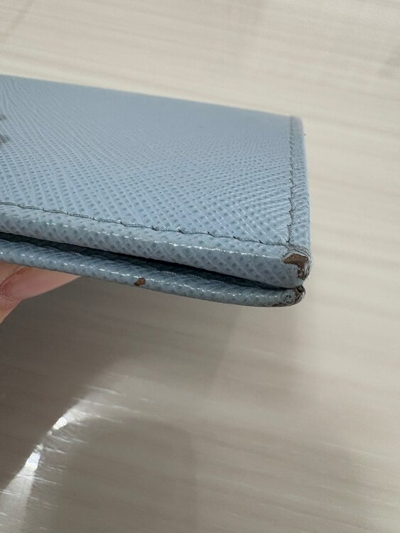 プラダ  （ブランドバッグ）の商品画像 - 査定依頼日：2025年4月30日 - 最高査定価格：15,000円