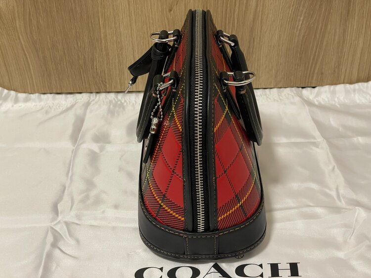 その他 コーチ （ブランドバッグ）の商品画像 - 査定依頼日：2024年12月27日 - 最高査定価格：3,500円