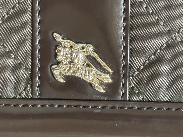 その他 バーバリー （ブランドバッグ）の商品画像 - 査定依頼日：2025年9月27日 - 最高査定価格：3,000円