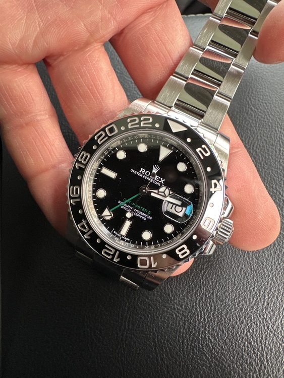 ロレックス GMTマスター 116701LNほ（高級時計）の商品画像 - 査定依頼日：2026年2月10日 - 最高査定価格：2,000,000円