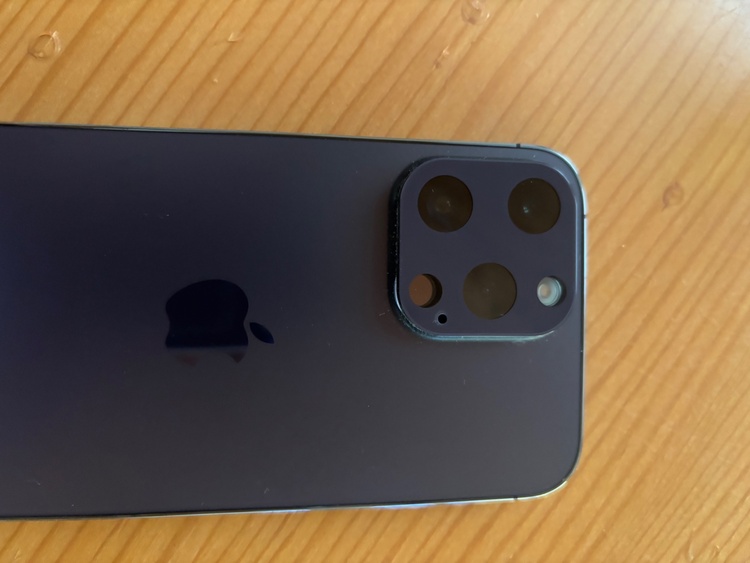 iPhone 13 Pro Max 256GB SIMフリー（スマホ）の商品画像 - 査定依頼日：2026年5月11日 - 最高査定価格：61,000円