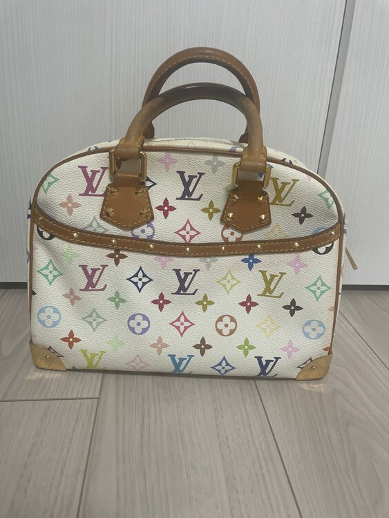 ルイヴィトン マルチカラー （ブランドバッグ）の商品画像 - 査定依頼日：2025年4月3日 - 最高査定価格：150,000円
