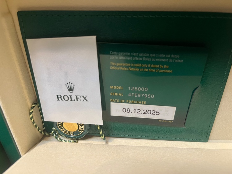 ロレックス パーペチュアル 126000（高級時計）の商品画像 - 査定依頼日：2025年12月9日 - 最高査定価格：1,900,000円