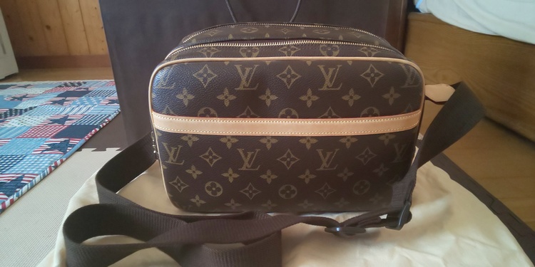 Louisvuitton　ルイ・ヴィトン　モノグラム　リポーターPM　M4525（ブランドバッグ）の商品画像 - 査定依頼日：2022年6月16日 - 最高査定価格：80,000円