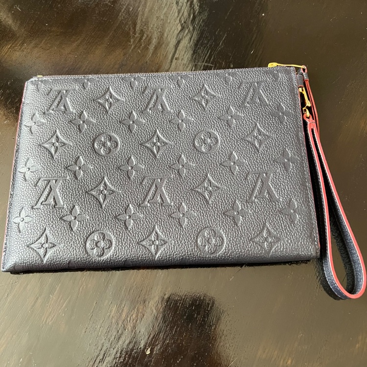 アンプラント ポシェットメラニーMM（ブランドバッグ）の商品画像 - 査定依頼日：2025年9月2日 - 最高査定価格：55,000円