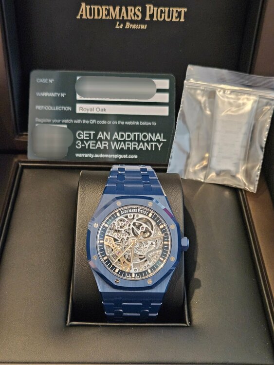 15416CD.OO.1225CD.01ブルーセラミック（高級時計）の商品画像 - 査定依頼日：2025年12月22日 - 最高査定価格：75,000,000円