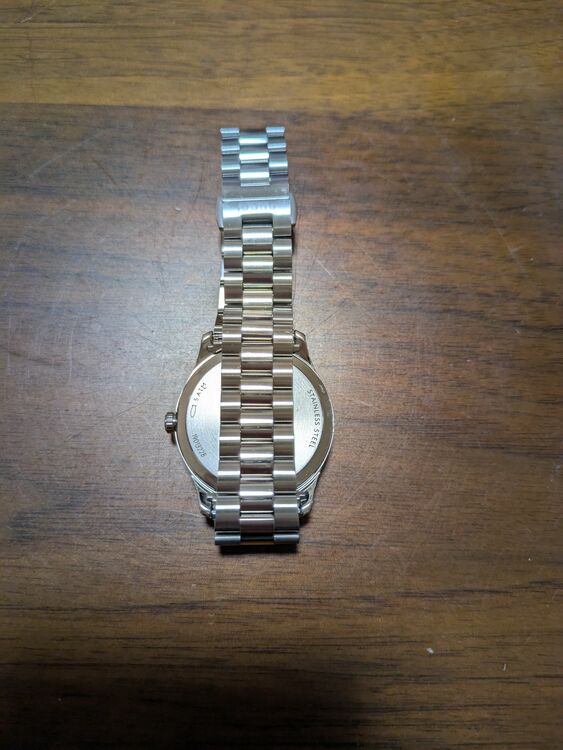 その他 その他 GUCCIG-タイムレス（高級時計）の商品画像 - 査定依頼日：2025年9月23日 - 最高査定価格：15,000円