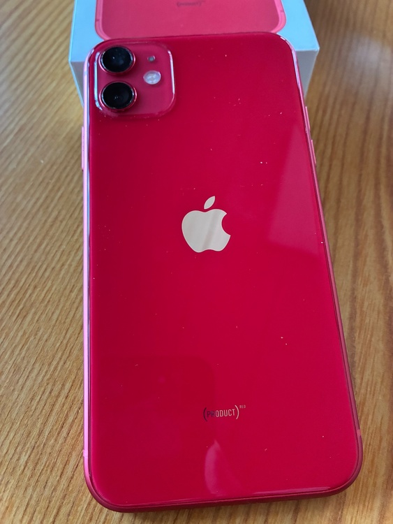 iPhone iPhone11 64GB au（スマホ）の商品画像 - 査定依頼日：2026年8月31日 - 最高査定価格：20,000円