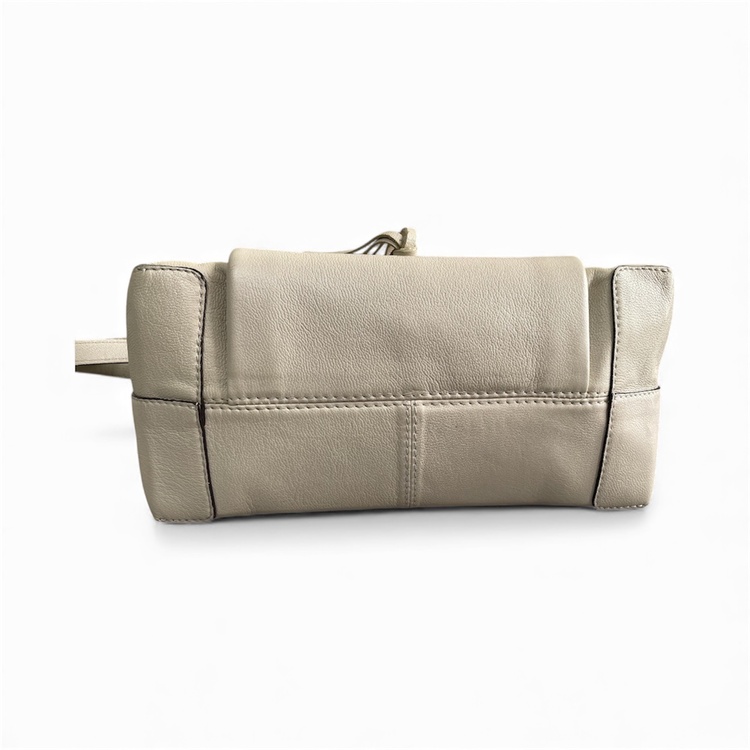 その他 クロエ （ブランドバッグ）の商品画像 - 査定依頼日：2025年12月16日 - 最高査定価格：20,000円