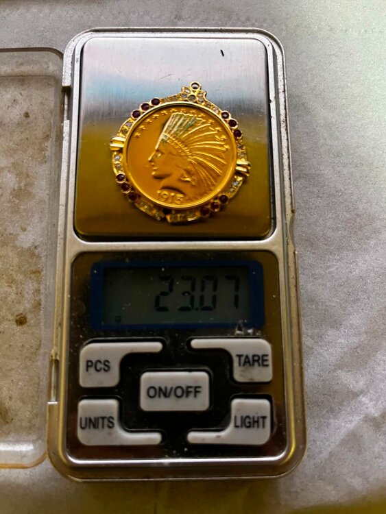 K21.6 K18 インディアン 10ドル 金貨 ルビー ダイヤモンド コイントップ 23.7g（バチカン欠品）（金・貴金属）の商品画像 - 査定依頼日：2026年7月27日 - 最高査定価格：440,000円