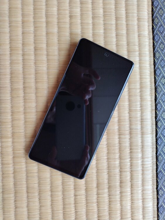 Pixel Pixel 7シリーズ au（スマホ）の商品画像 - 査定依頼日：2026年9月18日 - 最高査定価格：11,500円