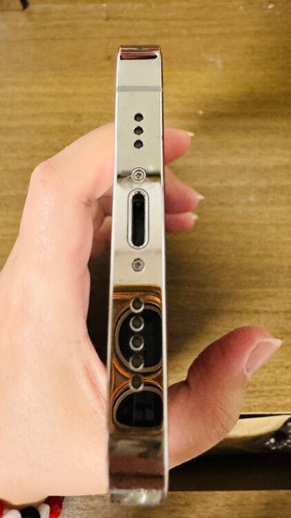 iPhone 12 Pro 256GB Softbank（スマホ）の商品画像 - 査定依頼日：2025年5月4日 - 最高査定価格：42,000円