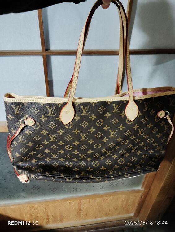 ルイヴィトン モノグラム （ブランドバッグ）の商品画像 - 査定依頼日：2025年6月24日 - 最高査定価格：200,000円