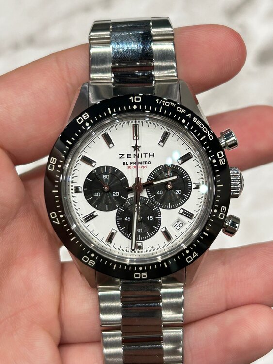 クロノマスタースポーツ 100本限定（高級時計）の商品画像 - 査定依頼日：2025年5月31日 - 最高査定価格：1,100,000円