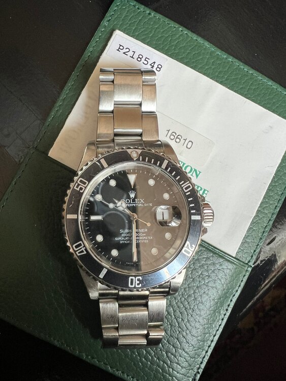 ロレックス サブマリーナー 1661（高級時計）の商品画像 - 査定依頼日：2025年1月11日 - 最高査定価格：1,350,000円