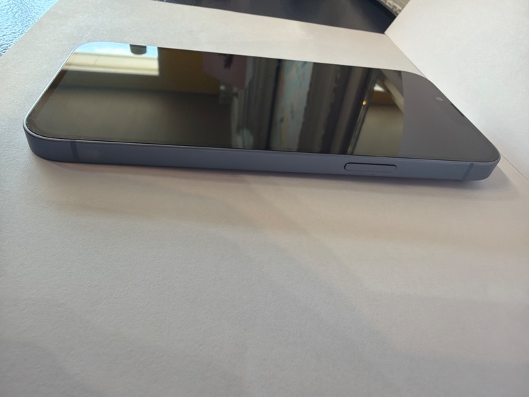 iPhone14plus（スマホ）の商品画像 - 査定依頼日：2026年6月4日 - 最高査定価格：53,000円