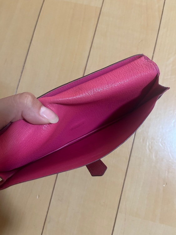 べアンスフレエトゥープピンクN刻印（ブランド財布・小物）の商品画像 - 査定依頼日：2025年10月21日 - 最高査定価格：25,000円