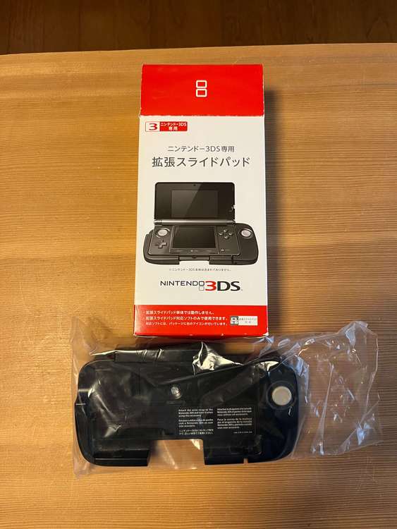 WiiU本体 マリオカート8セット shiro（ゲーム機本体・ゲームソフト）の商品画像 - 査定依頼日：2023年11月12日 - 最高査定価格：3,000円