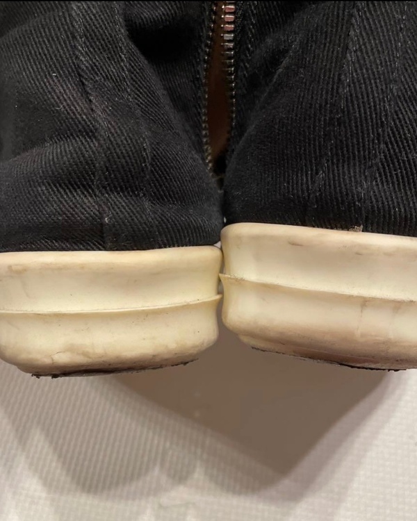 RickOwens DRKSHDW RAMONES JUMBO LACE（古着・ファッション）の商品画像 - 査定依頼日：2026年6月28日 - 最高査定価格：30,000円