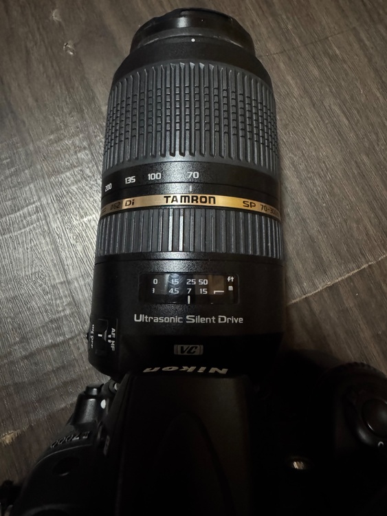 TAMRON 望遠ズームレンズ SP 70-300mm F4-5.6 Di VC USD ニコン用 フルサイズ対応 A005N（カメラ）の商品画像 - 査定依頼日：2026年7月9日 - 最高査定価格：8,600円