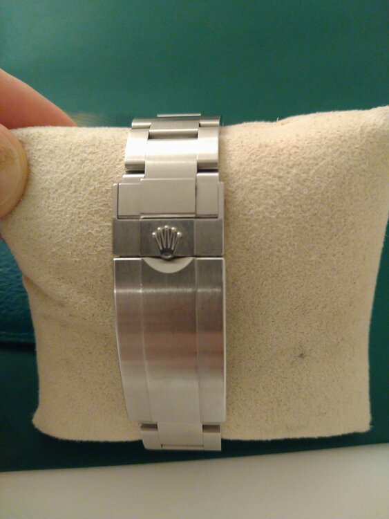 サブマリーナ　グリーン（高級時計）の商品画像 - 査定依頼日：2026年3月7日 - 最高査定価格：22,500,000円