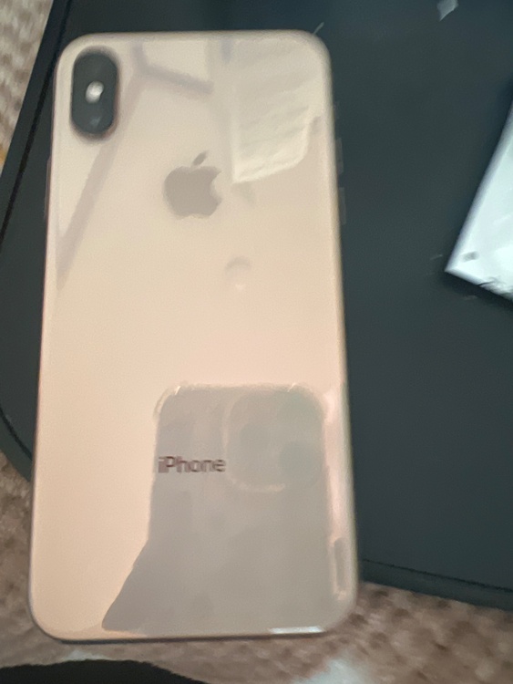 iPhoneXS 64GB docomo（スマホ）の商品画像 - 査定依頼日：2026年2月1日 - 最高査定価格：11,000円